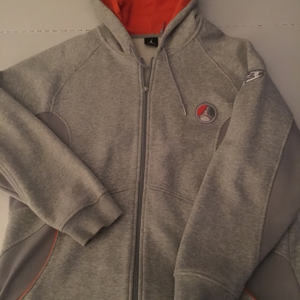 Jordan zip up